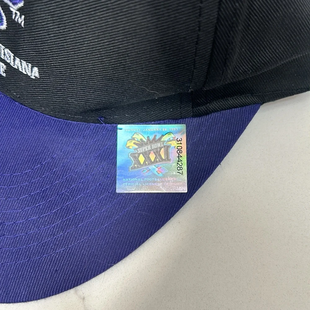 Super Bowl XXXI New Orleans Louisiana Superdome Hat NFL